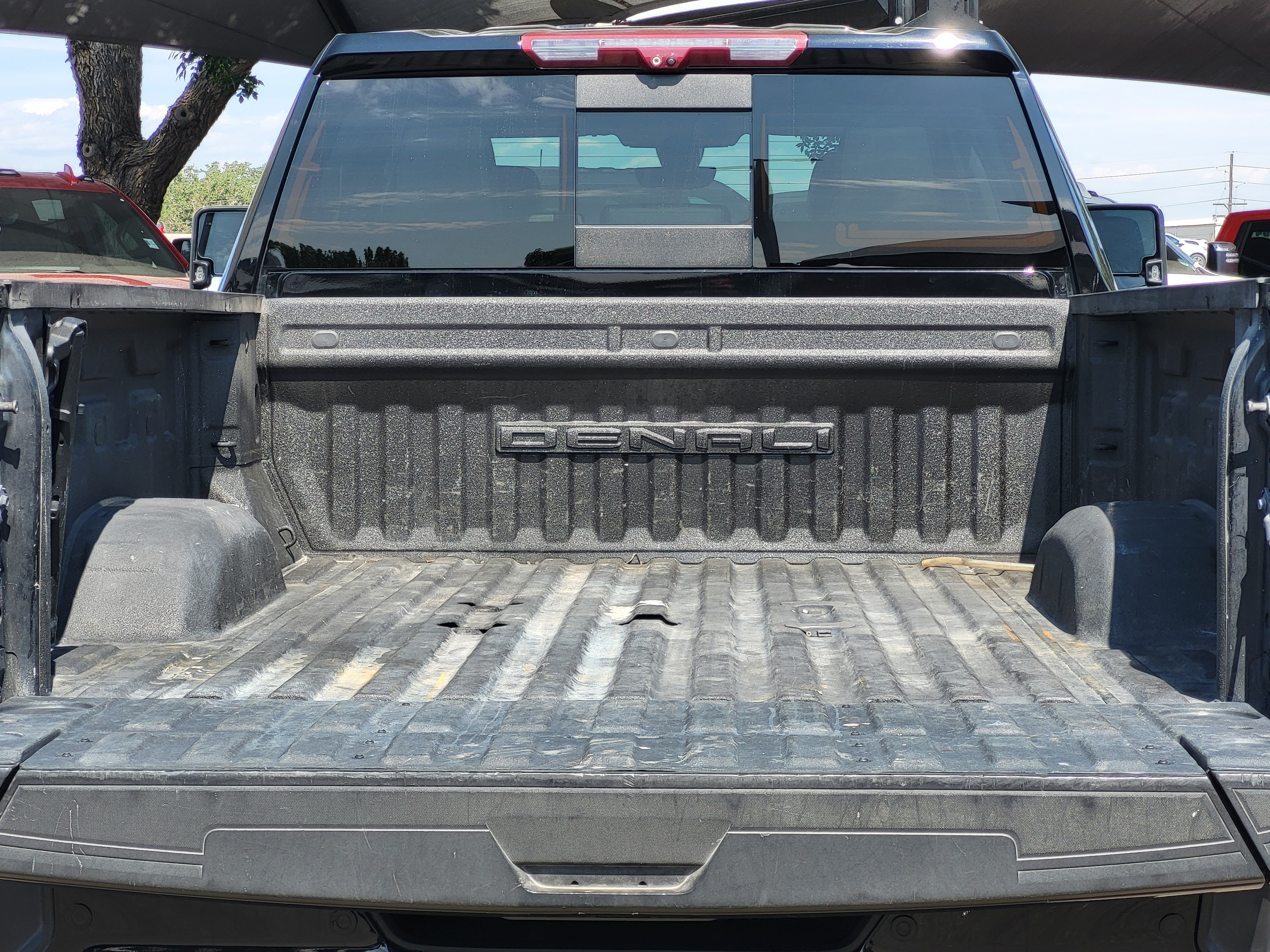 Used 2022 GMC Sierra 2500 Denali w/ Denali Ultimate Package AWD/4WD image 25