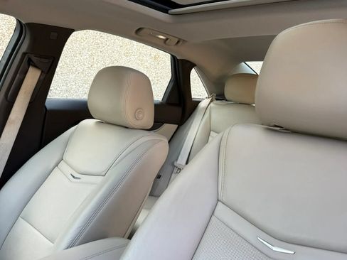 Used 2015 Cadillac XTS Luxury w/ Driver Awareness Package FWD image 9