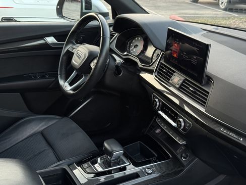 Used 2022 Audi SQ5 Premium w/ Convenience Package image 13