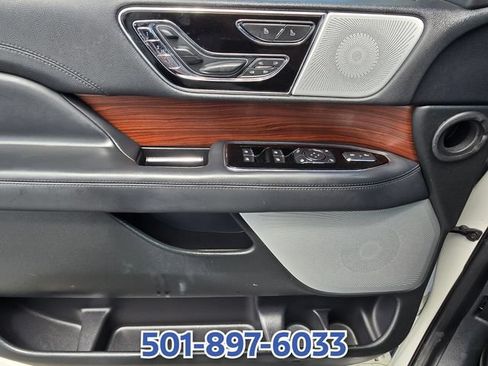 Used 2024 Lincoln Navigator Reserve AWD/4WD image 33