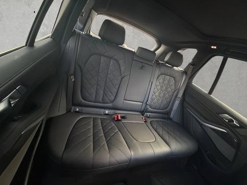Used 2026 BMW X5 sDrive40i w/ M Sport Package RWD image 22