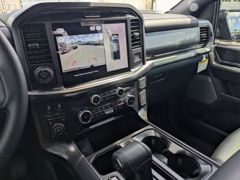 New 2025 Ford F150 Lariat w/ Equipment Group 501A Mid image 32