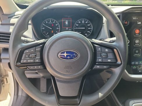 Used 2025 Subaru Crosstrek 2.5i Premium AWD/4WD image 19