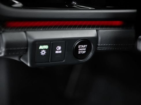 Certified 2025 Porsche Panamera Turbo AWD/4WD image 26