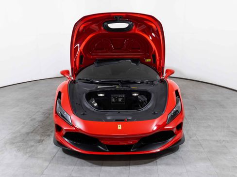 Certified 2023 Ferrari F8 Tributo image 11