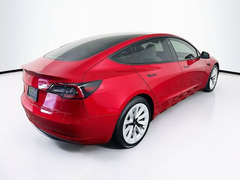 Used 2022 Tesla Model 3 image 9