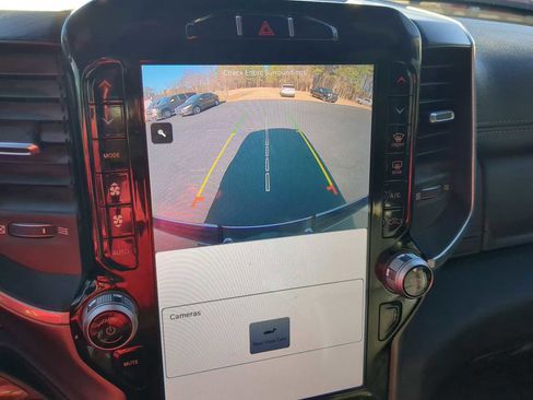 Used 2023 RAM 1500 Laramie image 21