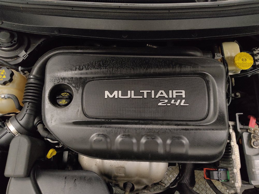 Used 2014 Jeep Cherokee Limited w/ Trailer Tow Group FWD image 30