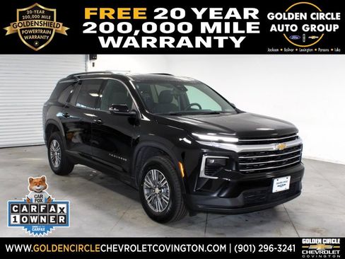 Used 2024 Chevrolet Traverse LT image 1