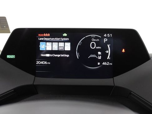 Used 2024 Toyota Prius LE image 13