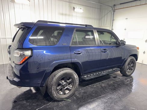 Used 2023 Toyota 4Runner SR5 Premium w/ Moonroof Package image 3