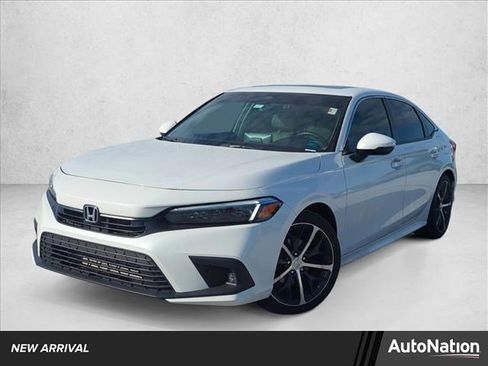 Used 2023 Honda Civic Touring image 1