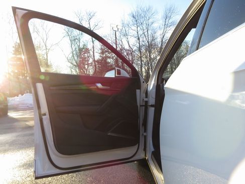 Used 2018 Audi Q5 2.0T Premium Plus w/ Premium Plus Package image 7