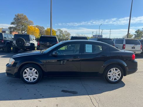 Used 2013 Dodge Avenger SE image 6