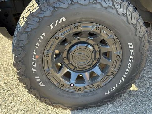 Used 2020 Jeep Wrangler Unlimited Rubicon image 16