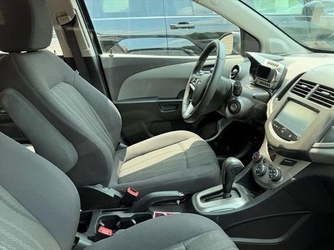 Used 2015 Chevrolet Sonic LT FWD image 13
