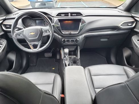 Used 2023 Chevrolet TrailBlazer ACTIV w/ Convenience Package AWD/4WD image 12
