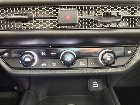 Used 2025 Honda HR-V Sport image 20