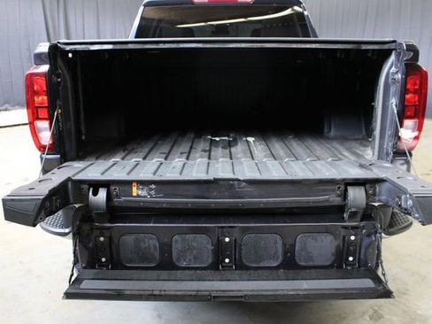 Used 2022 GMC Sierra 1500 SLE AWD/4WD image 40