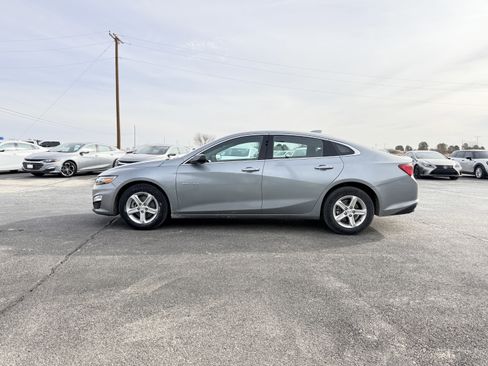 Used 2024 Chevrolet Malibu LT image 8