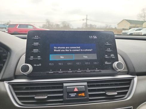 Used 2020 Honda Accord LX image 23