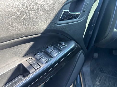 Used 2020 GMC Canyon SLE w/ Driver Alert Package AWD/4WD image 6