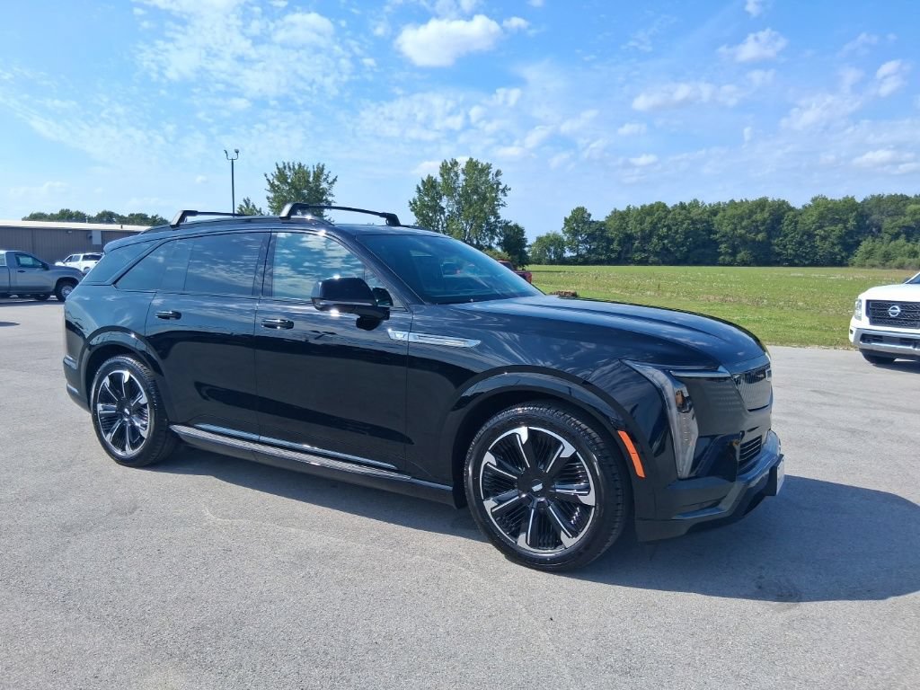 Used 2025 Cadillac Escalade IQ Sport 2 AWD/4WD image 2
