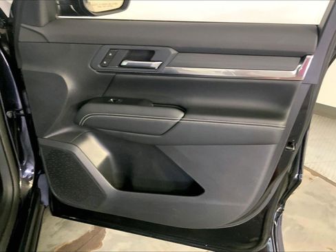 Used 2026 GMC Terrain Elevation FWD image 25