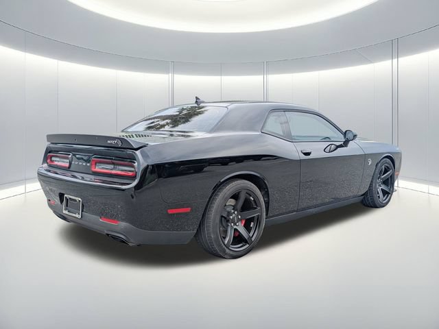 Used 2022 Dodge Challenger SRT Hellcat w/ Plus Package RWD image 6