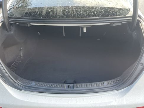 Used 2023 Mercedes-Benz E 350 Sedan image 10