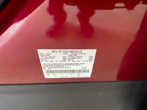 Used 2016 Ford Explorer Platinum image 29