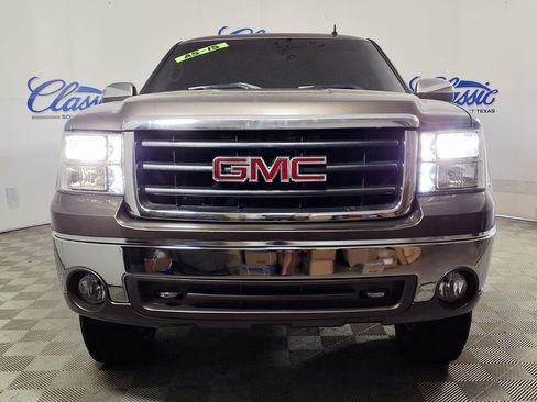 Used 2007 GMC Sierra 1500 SLE w/ SLE1 Preferred Package AWD/4WD image 3