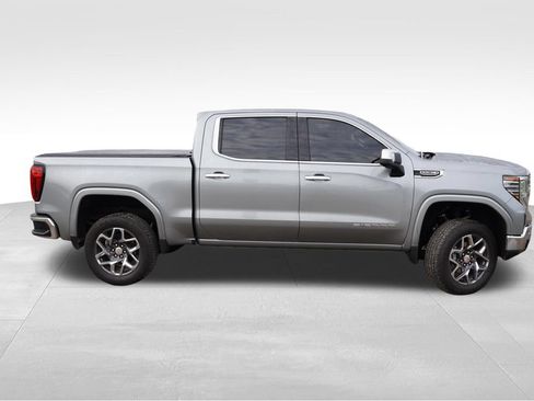 Used 2025 GMC Sierra 1500 SLT w/ SLT Premium Plus Package AWD/4WD image 3