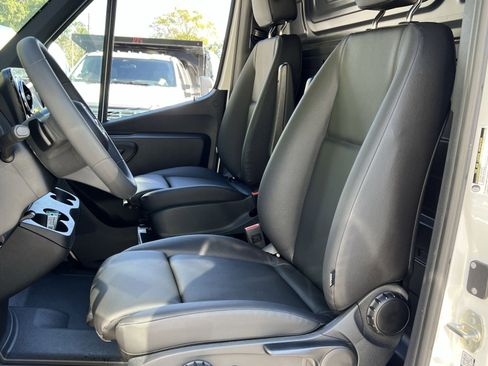 New 2025 Mercedes-Benz Sprinter 2500 image 11
