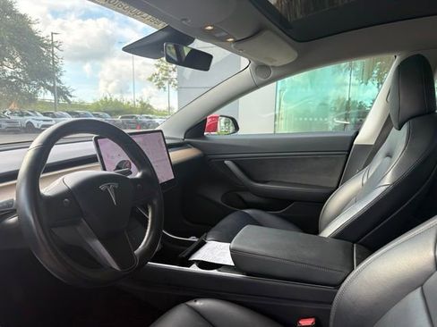 Used 2018 Tesla Model 3 Mid Range RWD image 6