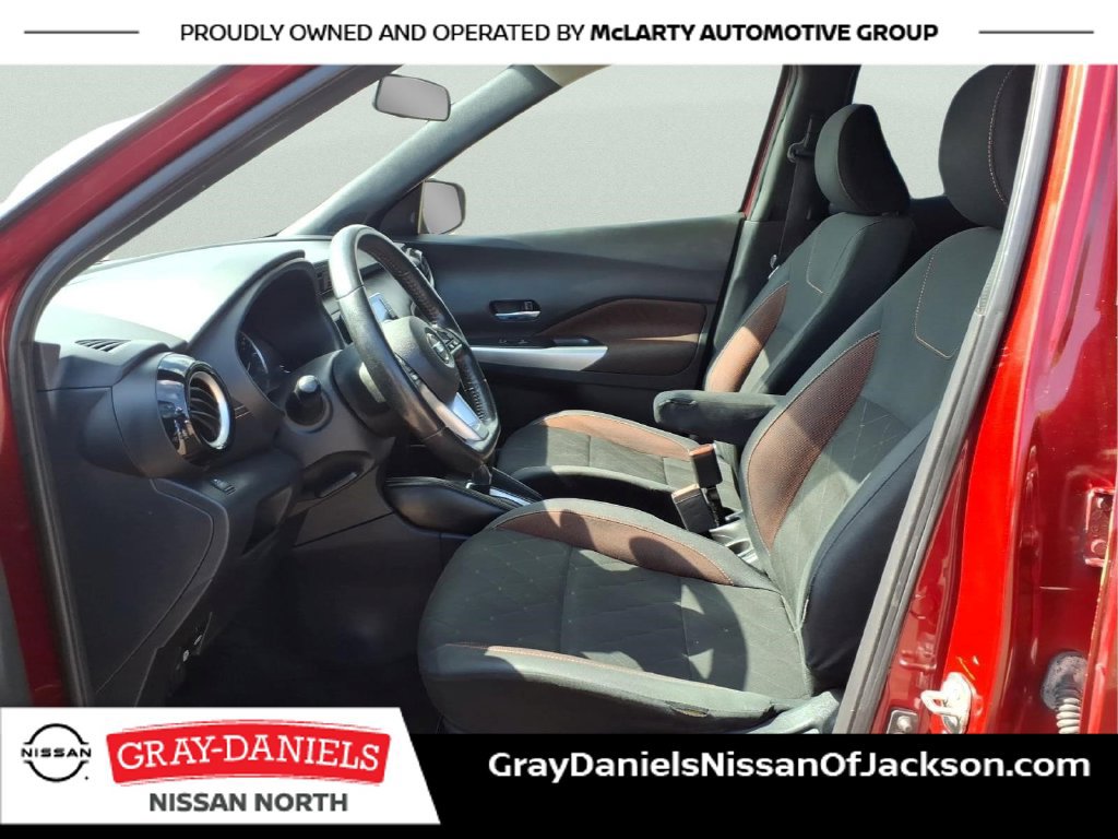 Used 2019 Nissan Kicks SR FWD image 22