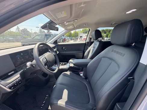 New 2025 Hyundai Ioniq 5 SEL image 20