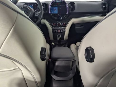 Used 2024 MINI Cooper Countryman S w/ Signature Upholstery Package FWD image 26