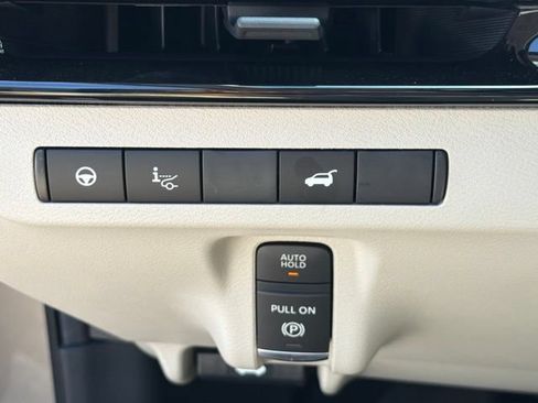 New 2026 Nissan Murano Platinum w/ Cargo Package AWD/4WD image 30