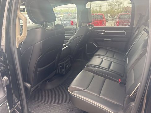 Used 2022 RAM 1500 Laramie AWD/4WD image 13