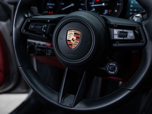 Used 2024 Porsche 911 Carrera GTS RWD image 45