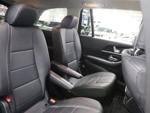 Used 2020 Mercedes-Benz GLS 450 4MATIC image 14
