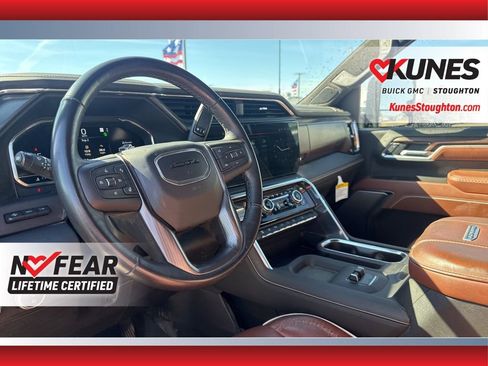 Used 2025 GMC Sierra 3500 Denali Ultimate image 25