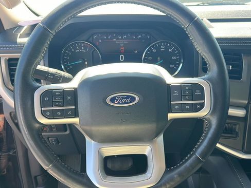 Used 2024 Ford Expedition Max XLT AWD/4WD image 21