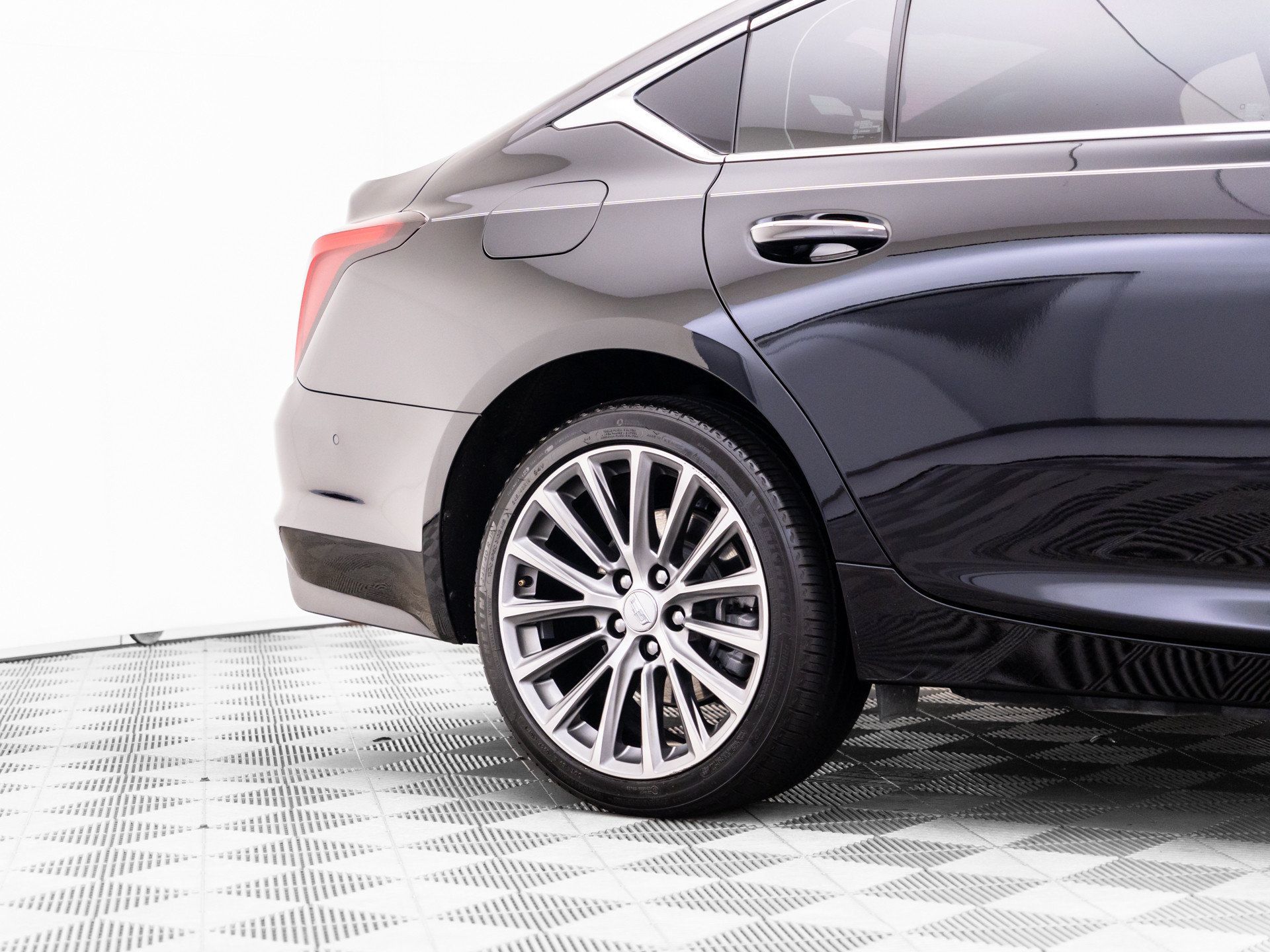 Certified 2025 Cadillac CT5 Premium Luxury w/ Technology Package AWD/4WD image 38