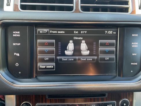 Used 2015 Land Rover Range Rover HSE image 22