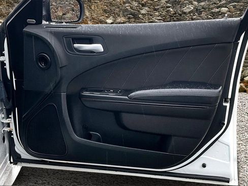 Used 2022 Dodge Charger R/T w/ Blacktop Package image 20