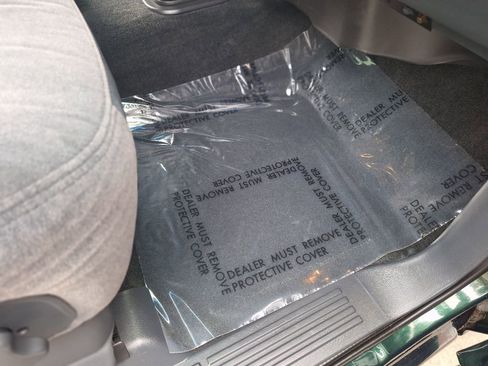 Used 2001 Chevrolet Silverado 1500 LS w/ Off-Road Chassis Pkg image 36