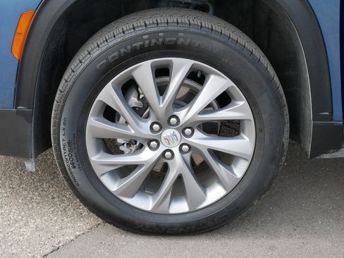 Used 2025 Buick Enclave Preferred image 15