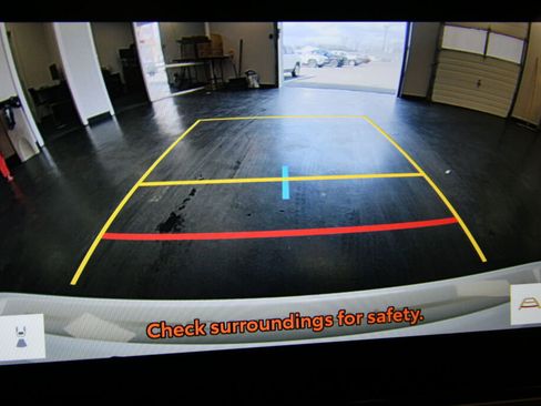 Used 2025 Toyota Camry LE image 17